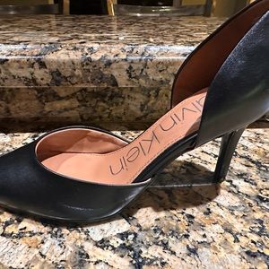 Calvin Klein Black heels 7.5